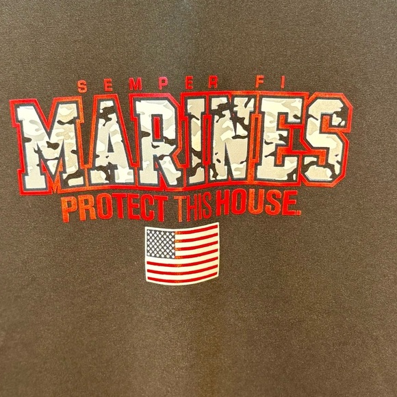 Under Armour Small “Marines – Protect This House” V-Neck Tee Patriot Shirt - Picture 5 of 8